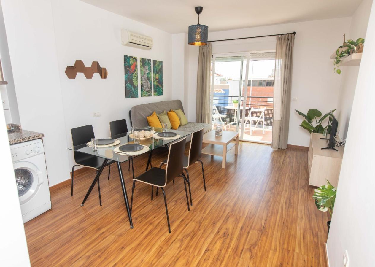 Heaven By The Sea Apartments Malaga Exterior photo